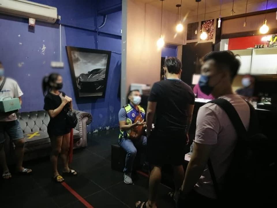Pelanggan pusat karaoke dikompaun gagal patuh SOP Pelanggan pusat karaoke dikompaun gagal patuh SOP