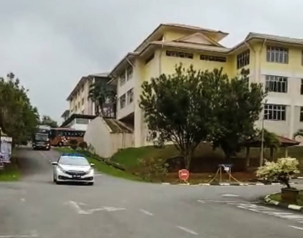 Pelajar SPM MRSM Lipis kena kuarantin Pelajar SPM MRSM Lipis kena kuarantin
