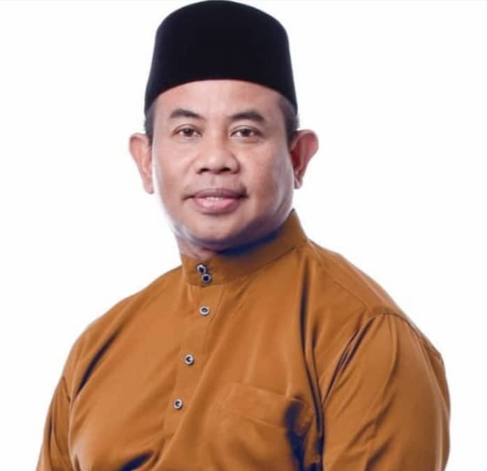 Desak presiden letak jawatan langgar prinsip parti Desak presiden letak jawatan langgar prinsip parti