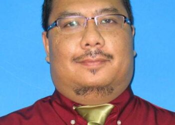 KHAIRIL AZMIN MOKHTAR