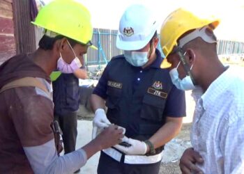 JTK Perlis bersama CIDB dan JKKP menjalankan operasi pematuhan penginapan pekerja di tapak pembinaan di sekitar Perlis semalam.
