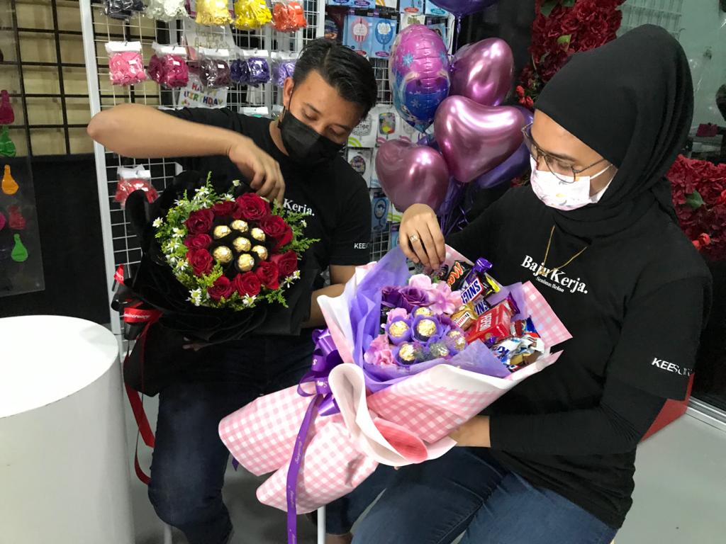 Jana pendapatan melalui belon, bunga - Utusan Digital