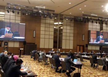 ZAIRIL Khir Johari ketika sesi libat urus antara Ahli Majlis Mesyuarat Kerajaan Negeri (MMK) bersama Ahli Dewan Undangan Negeri (ADUN) Pulau Pinang di Georgetown, Pulau Pinang.