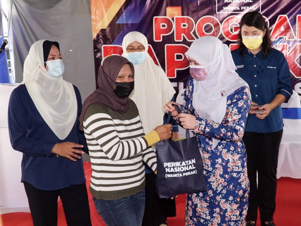 Dakwaan guru buat jenaka galak rogol disemak Dakwaan guru buat jenaka galak rogol disemak