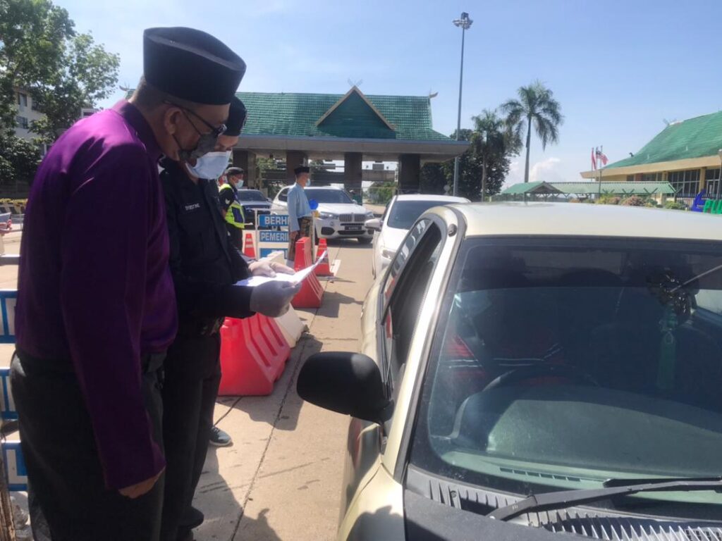 Surat Kebenaran Mendaki Gunung Daripada Keluarga