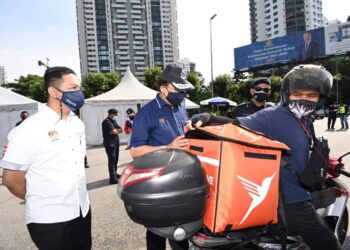 MOHD. Zuki Ali melawat beberapa operasi SJR di sekitar Putrajaya, Selangor dan Kuala Lumpur.