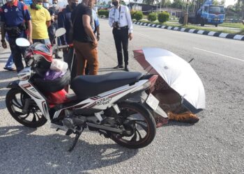 ROSNANI Salleh meninggal dunia di lokasi kejadian selepas motosikalnya bergesel dengan sebuah lori dalam kejadian dipercayai langgar lari di Kilometer 99, Jalan Kuala Terengganu - Kuantan, Dungun.