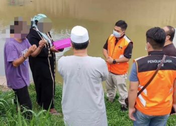 PASANGAN suami isteri yang telah dipindahkan ke sebuah bilik sewa setelah dikunjungi JKM di Bandar Segamat, Johor.