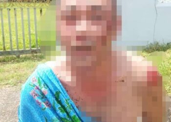 LELAKI dipercayai kurang siuman yang memecut kenderaan dari sekatan jalan raya (SJR) Bukit Jong, Kuala Nerus hingga ke Kilometer 30, Jalan Kuala Terengganu-Bukit Besi di Bukit Perah, Ajil di Hulu Terengganu.