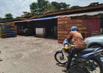 PASAR Besar MPSP ditutup untuk kerja-kerja sanitasi selama tiga hari bermula hari ini. - UTUSAN/ABD. RAZAK OSMAN