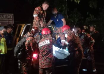 SEORANG mangsa ditemukan meninggal dunia dalam kejadian kepala air di pusat peranginan Titi Hayun, Yan malam tadi.