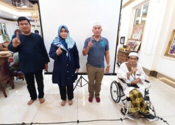 TABUNG Yayasan Kasih Prihatin dilancarkan oleh Muafakat Ummah secara dalam talian di Baitul Tariq, Klebang, Melaka. - UTUSAN/AMRAN MULUP