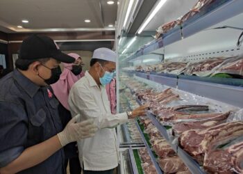 PELBAGAI produk daging domestik yang bermutu tinggi ditawarkan Al-Quds Livestock untuk penggemar hidangan berasaskan lembu. – Foto ihsan Al-Quds Livestock.