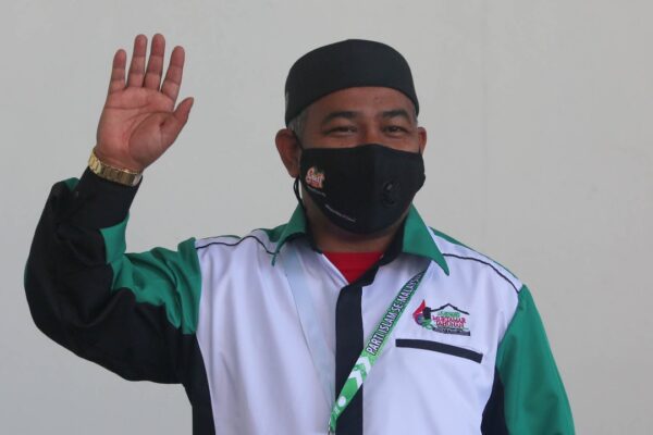 Presiden Pas sahkan pemecatan Khairuddin