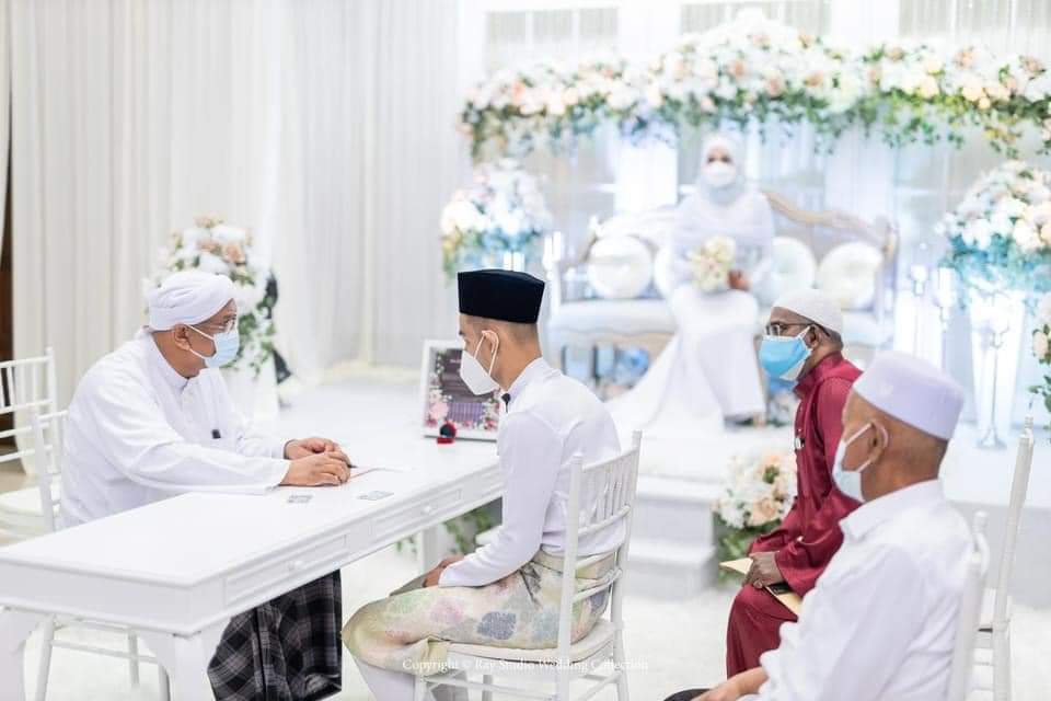 Di akad masjid nikah Akad Nikah