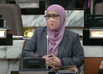 DR. SITI Mariah Mahmud menjawab soalan daripada Juwairiya Zulkifli dalam sidang DUN mengenai laporan keganasan rumah tangga di Bangunan Annex, Shah Alam, Selangor hari ini. GAMBAR SELANGOR TV