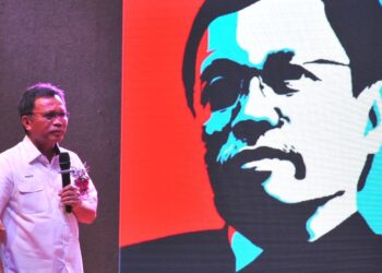 MOHD. Shafie Apdal ketika Majlis Pelancaran Warisan Negeri Johor yang diadakan di Taman Sutera. - UTUSAN/RAJA JAAFAR ALI
