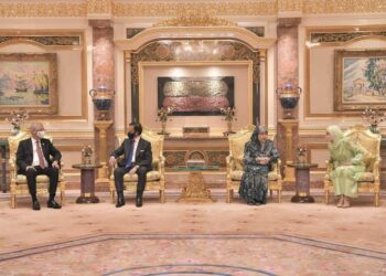 HUBUNGAN Malaysia-Brunei diperkukuh melalui lawatan rasmi pertama Ismail Sabri Yaakob ke negara itu. -PEJABAT PERDANA MENTERI