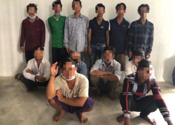 SEBAHAGIAN nelayan asing warga Vietnam yang ditahan Maritim Malaysia kerana menceroboh dan menangkap ikan secara tidak sah di perairan negara semalam.