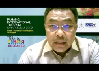 MOHD. SHARKAR Shamsudin ketika melancarkan Pahang International Tourism Symposium 2022 secara maya, di Kuantan, Pahang. - UTUSAN/DIANA SURYA ABD WAHAB