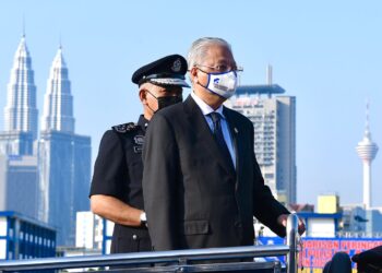 ISMAIL Sabri Yaakob ketika perbarisan Sambutan Peringatan Hari Polis ke-215 tahun 2022 di Pulapol Kuala Lumpur. - PEJABAT PERDANA MENTERI