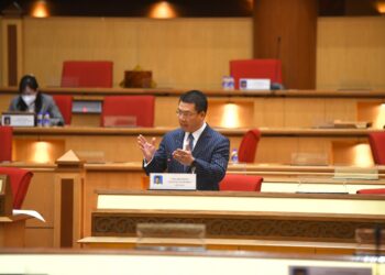 NGA Kor Ming pada sidang DUN Perak di Ipoh hari ini. - UTUSAN/IHSAN URUSETIA DEWAN NEGERI PERAK