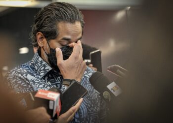 KHAIRY Jamaluddin hadir di Sambutan Hari Jururawat Antarabangsa di Putrajaya. - UTUSAN/FAIZ ALIF AHMAD ZUBIR