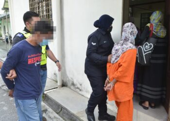 PASANGAN suami isteri yang disyaki mendera anak saudara mereka hingga menyebabkan kematian di Desa Pengkalan, Ipoh semalam direman selama seminggu sehingga Ahad depan.  - UTUSAN/ZULFACHRI ZULKIFLI