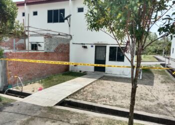 RUMAH yang didiami seorang kanak-kanak perempuan berusia 11 tahun ditemukan mati petang semalam.