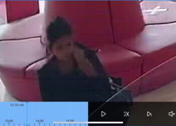 WAJAH wanita gelandangan yang dikatakan mirip Zalina Azman dirakam menerusi CCTV dari sebuah hotel dan kafe di kawasan Shah Alam, Selangor.