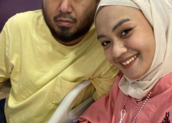 Naseha bersama suami menjalani rawatan IVF dalam usaha memperoleh permata hati sendiri.