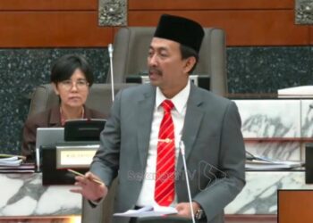 MOHD. Zawawi Ahmad Mughni menjawab isu masjid pengurusan dalam sidang DUN di Bangunan Annex, Bangunan Sultan Salahuddin Abdul Aziz Shah di Shah Alam, Selangor hari ini. - FOTO TV SELANGOR