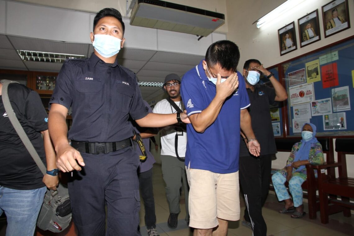 Hukuman Wanita Rempuh Basikal