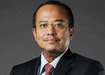 DR. AHMAD SAMSURI MOKHTAR