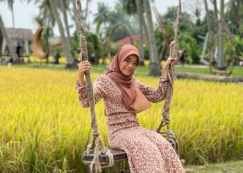 NUR ELYANA ADRYNA yang hilang dari kediaman keluarganya di Kulai, Johor ditemukan enam hari kemudian di Tanah Merah, Kelantan.