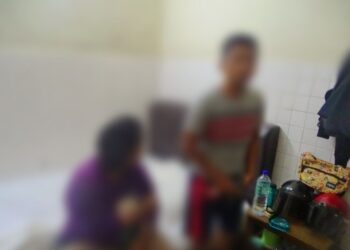 DUA pasangan ditahan penguat kuasa JAIM dalam serbuan Ambang Merdeka di Bukit Beruang dan Bachang, Melaka.