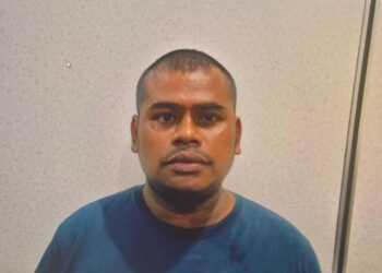 ORANG Bebas Berlesen dipercayai hilang semasa sedang bekerja sebagai buruh bersama tiga rakannya di pusat bandar Kota Bharu, Kelantan semalam.