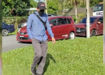 MUNZIR Azmeer Abd. Rahim ketika hadir bagi menghadapi dua pertuduhan berkaitan dadah di Mahkamah Majistret Rembau, Rembau hari ini. - UTUSAN/NOR AINNA HAMZAH