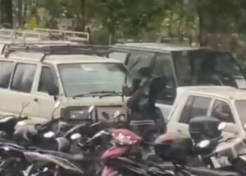 TANGKAP layar lelaki memanah anjing hingga mati di Wangsa Maju.