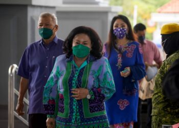 ROSMAH Mansor hadir di Mahkamah Tinggi Kuala Lumpur bagi mengikuti perbicaraan Datuk Seri Najib Tun Razak berhubung penyelewangan dana 1MDB. -UTUSAN/AMIR KHALID.