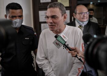 YASIN Sulaiman hadir di Mahkamah Sesyen Petaling Jaya bagi keputusan representasi terhadap tiga pertuduhan dadah. - UTUSAN/FAIZ ALIF AHMAD ZUBIR