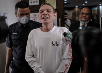 YASIN Sulaiman hadir di Mahkamah Sesyen Petaling Jaya bagi keputusan representasi terhadap tiga pertuduhan dadah. -UTUSAN/FAIZ ALIF AHMAD ZUBIR