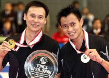 TONY Gunawan (kiri)  memenangi pelbagai kejuaraan bersama Candra Wijaya.