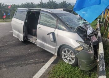 KEADAAN Toyota Estima dinaiki mangsa selepas terlibat kemalangan di Jalan Kolam, Machap, Alor Gajah, Melaka.