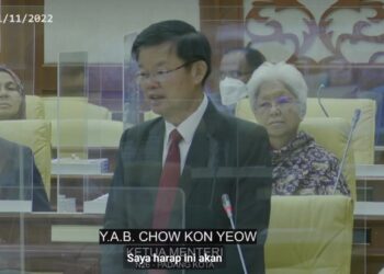 CHOW Kon Yeow dalam sidang DUN Pulau Pinang hari ini.