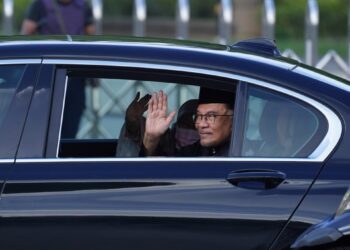 ANWAR IBRAHIM