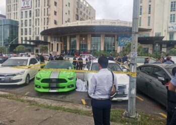 LOKASI kejadian seorang lelaki ditemukan mati selepas dipercayai terkena serangan jantung di kawasan parkir kereta di Jalan Bayam, Kota Bharu, Kelantan-UTUSAN/IHSAN ORANG RAMAI