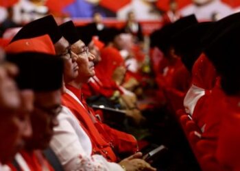 Hishammuddin Tun Hussein turut hadir pada majlis perasmian Perhimpunan Agung UMNO 2022 di Dewan Merdeka, Pusat Dagangan Dunia (WTC) Kuala Lumpur di sini hari ini. FOTO / AFIQ RAZALI