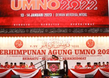 AHMAD Zahid Hamidi sedia dicabar dalam pemilihan parti. - UTUSAN/AMIR KHALID