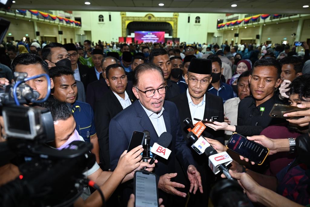 anwar
